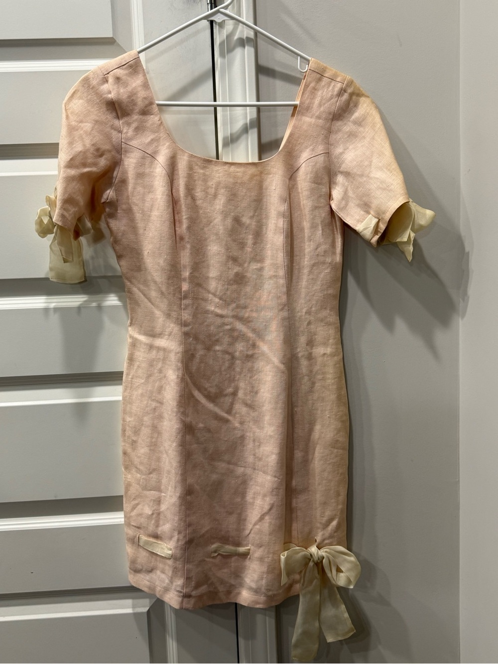 Vintage Blush Pink Short Sleeve Linen Dress with Bow Details